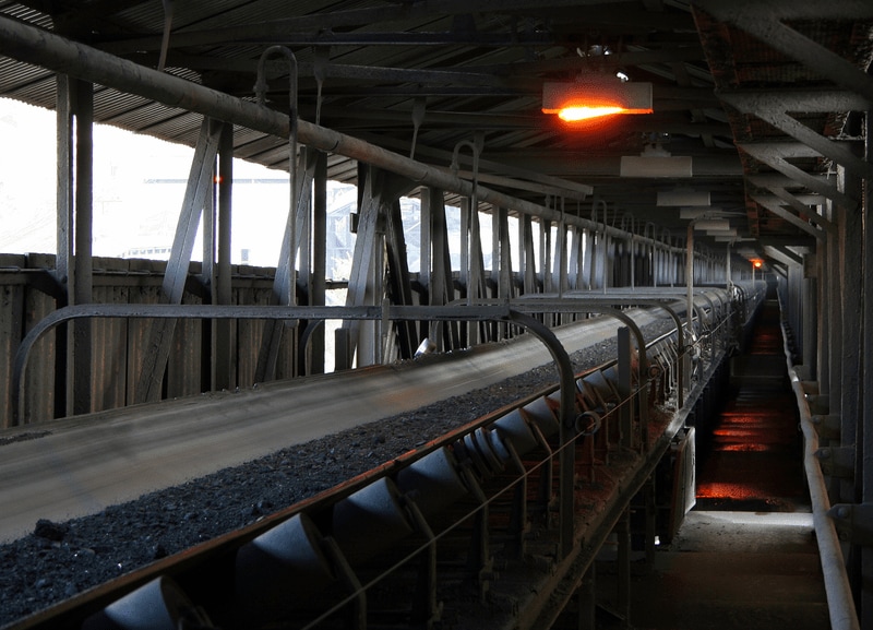 Coal conveyor