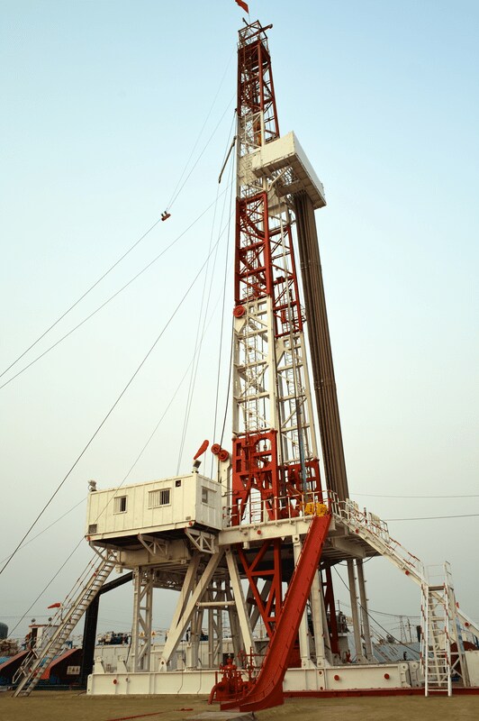 Land drilling rig