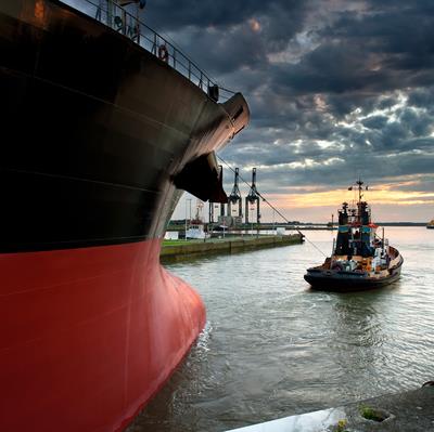 Tug boat