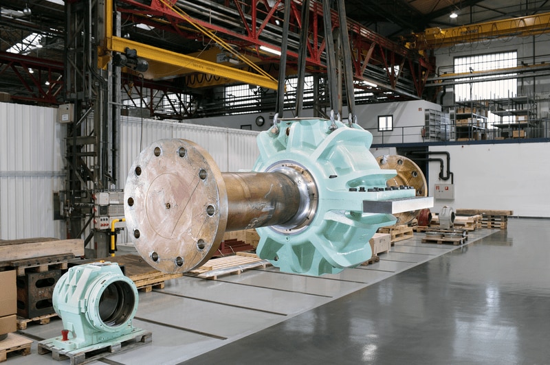 当推力轴承损坏时,船舶会失去动力,操作安全会受到危害.