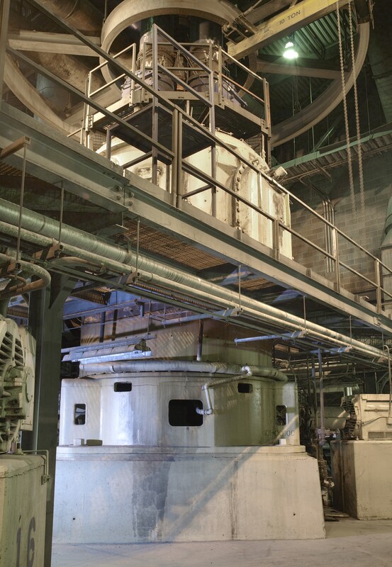 Pulverizer