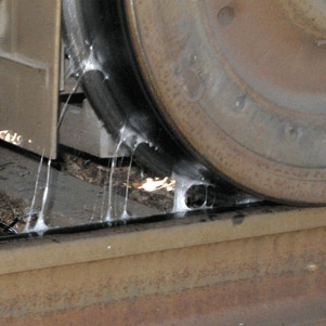 Lubrication systems for rail applications