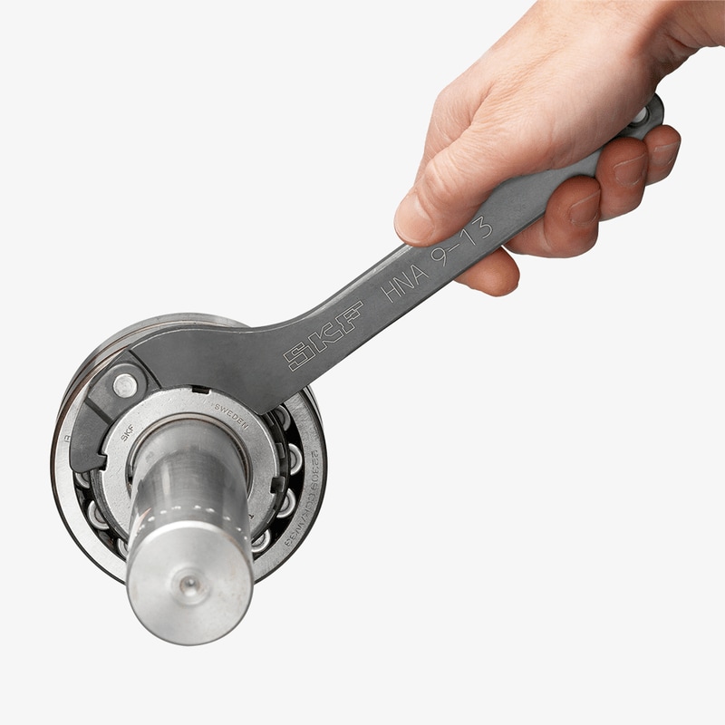 Adjustable hook spanners Adjustable hook spanners
