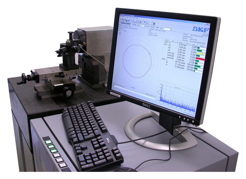 Waviness, roundness and form analyser