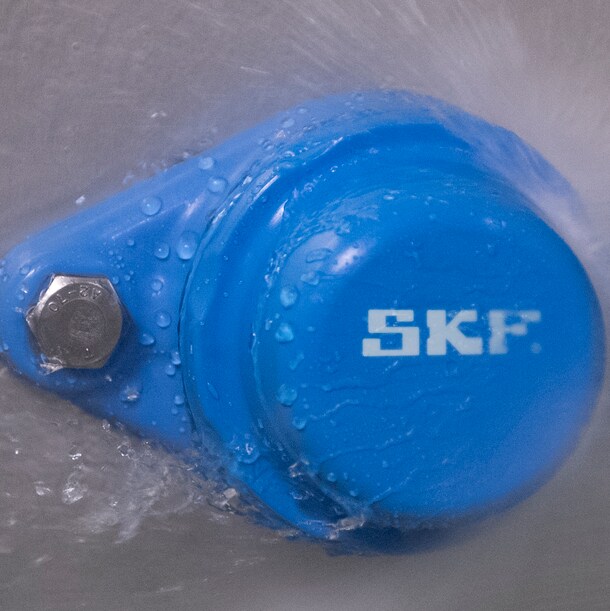 SKF Food line ball bearing unit_washdown test_cropped