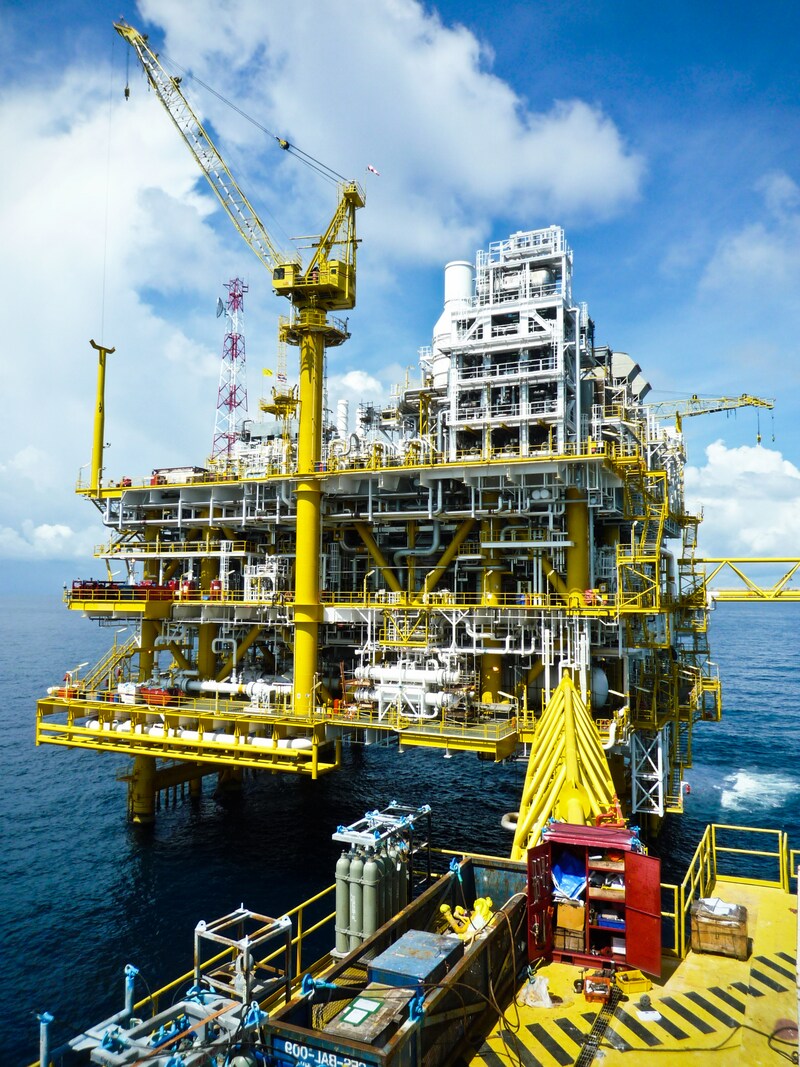 offshore oil rig