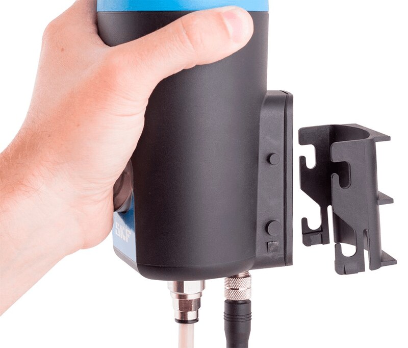 SKF Automatic Lubicant Dispenser TLMR series - A special bracket makes TLMR easy to mount onto a surface A special bracket makes TLMR easy to mount onto a surface